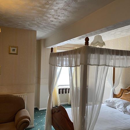Moorville Hall Hotel Stoke-on-Trent エクステリア 写真