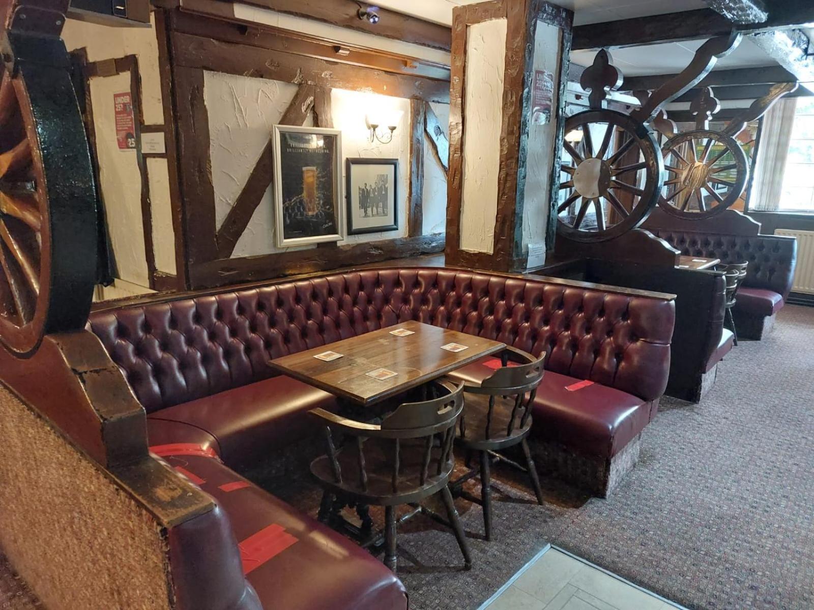 Moorville Hall Hotel Stoke-on-Trent エクステリア 写真